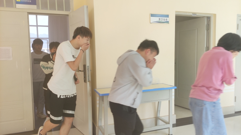 圖片2.jpg 圖片2.jpg