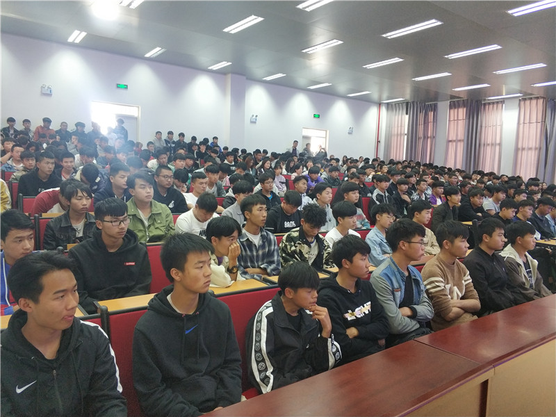 學生被真實電信詐騙案例吸引眼球.jpg 學生被真實電信詐騙案例吸引眼球.jpg